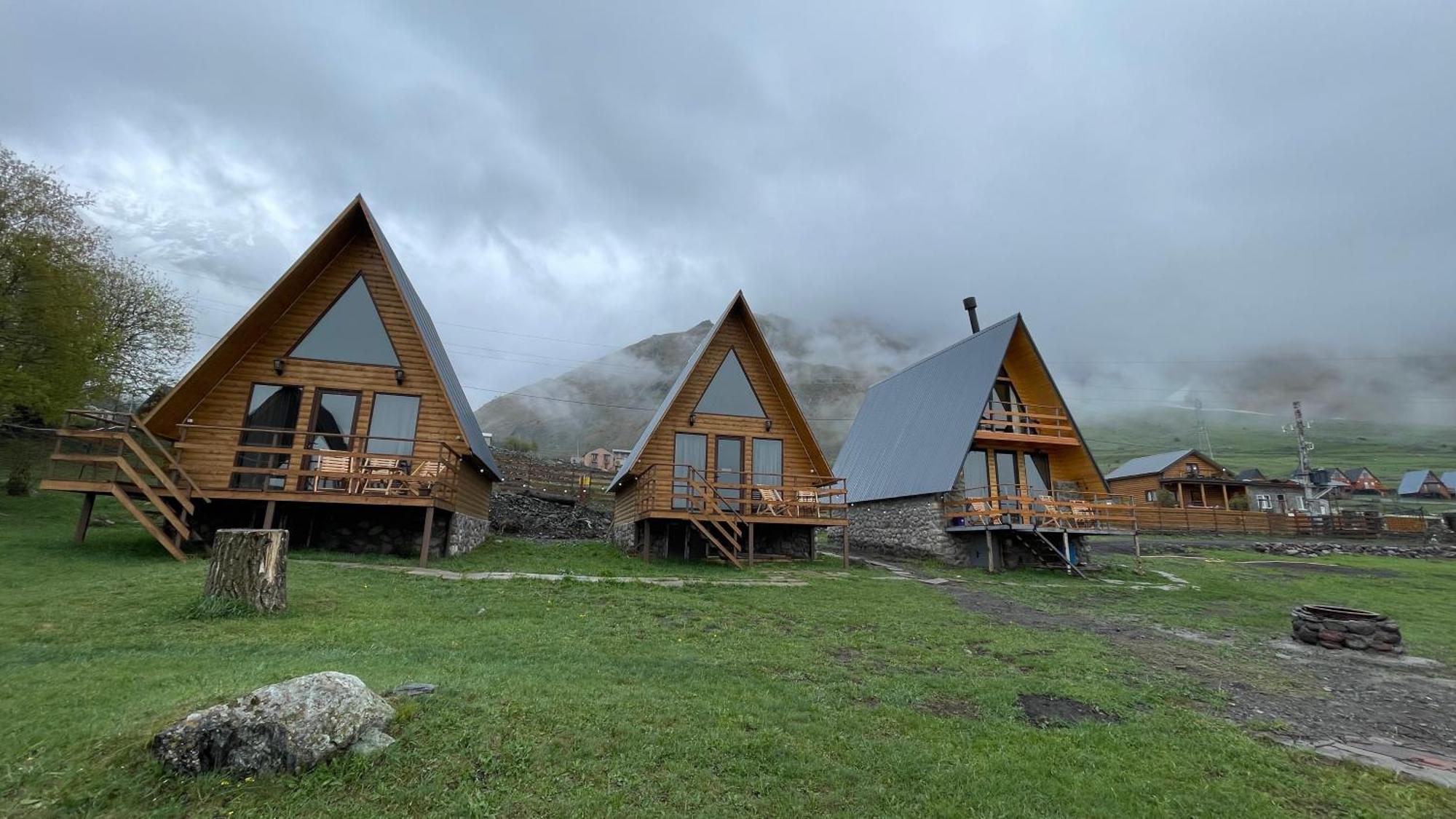 Aura Cottages Казбеги Экстерьер фото